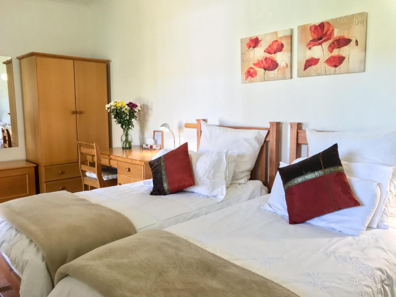 Howards End Manor B&B Fokváros Kültér fotó