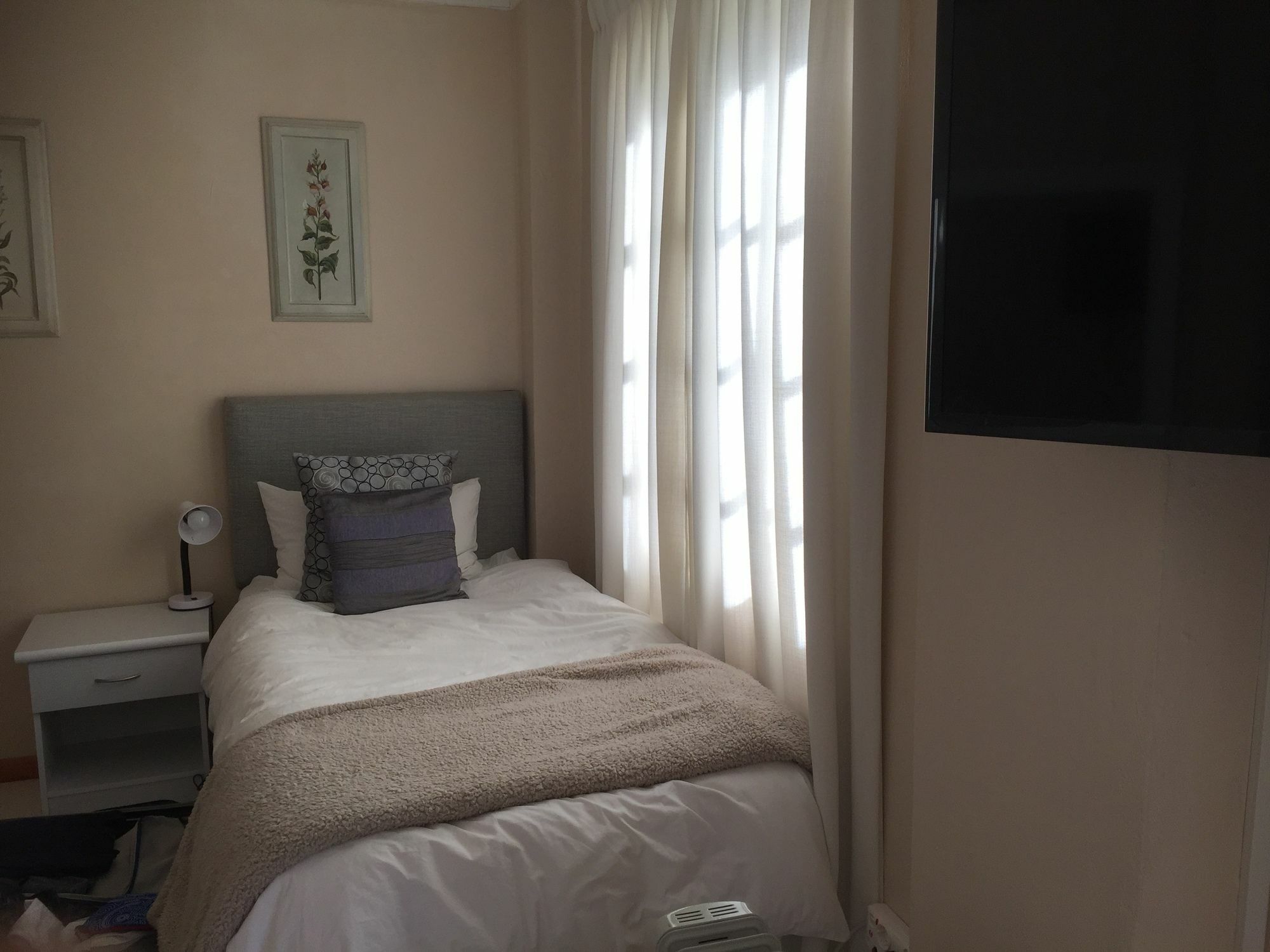 Howards End Manor B&B Fokváros Kültér fotó
