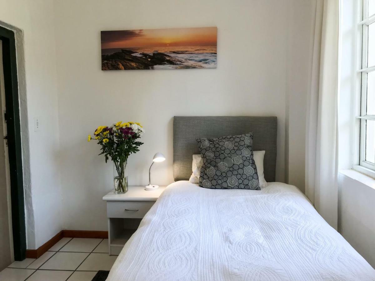Howards End Manor B&B Fokváros Kültér fotó
