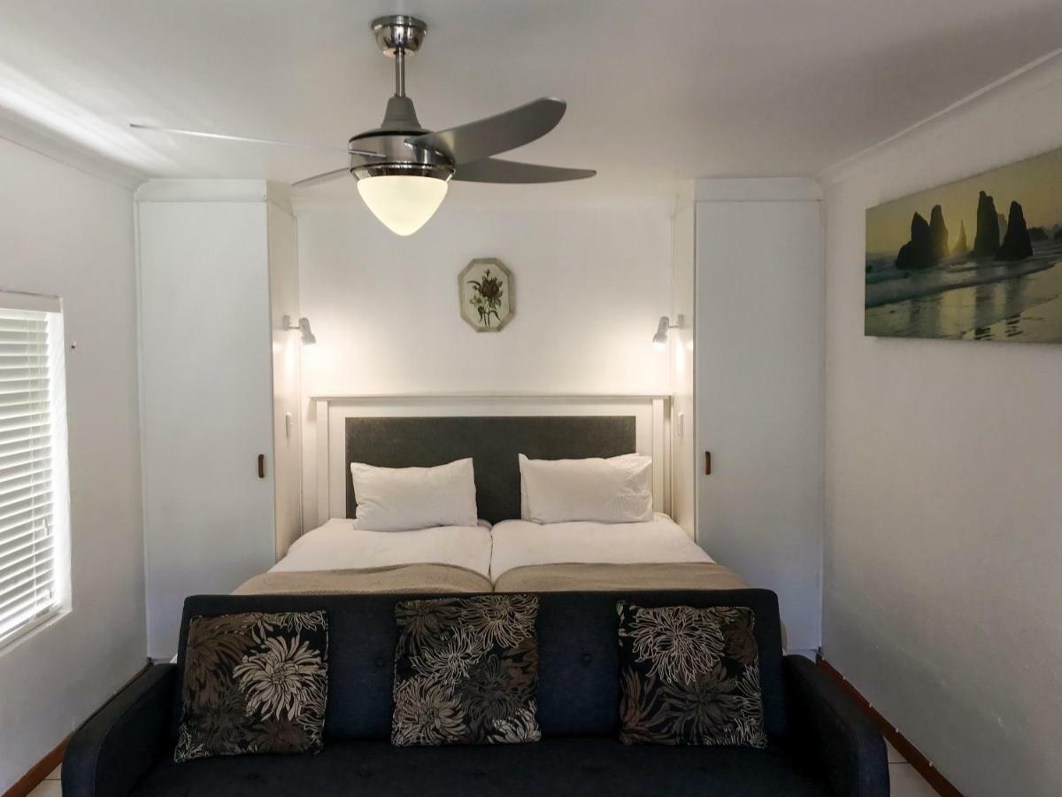 Howards End Manor B&B Fokváros Kültér fotó